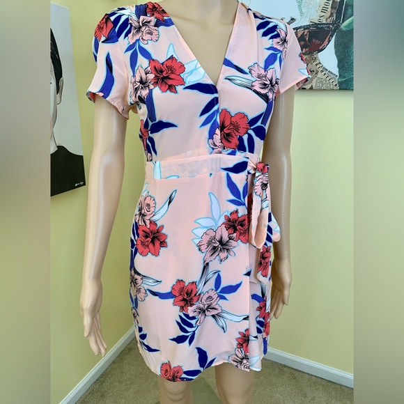 100% SILK‼️ NWT YUMI KIM Grapevine Wrap Dress in Maui Escape, Size XS - Picture 7 of 14